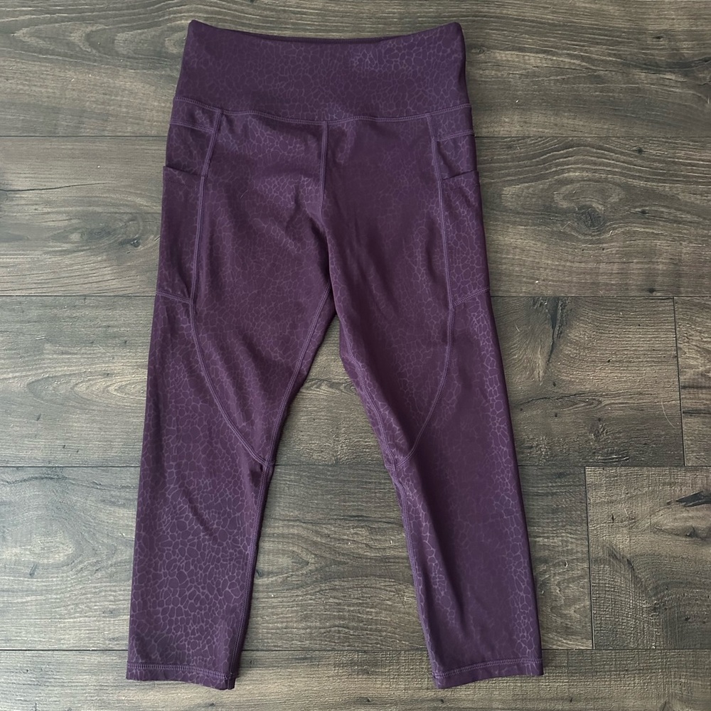 Zyia Active light and tight crops